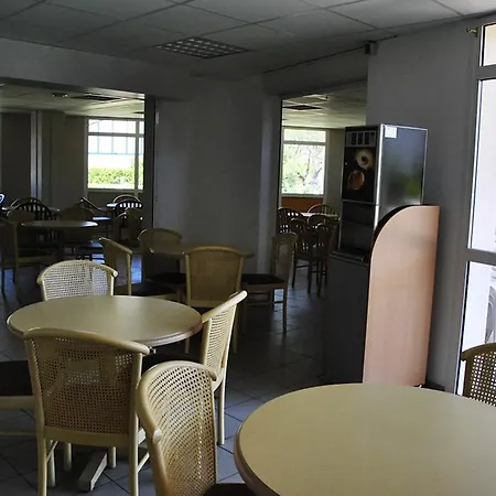 Auberge de jeunesse Le Relais De Port D'albret *
